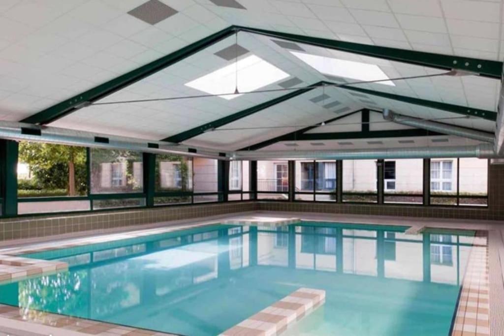 Superbe Appartement A 5 Minutes De Bus De Disneyland Serris Eksteriør bilde